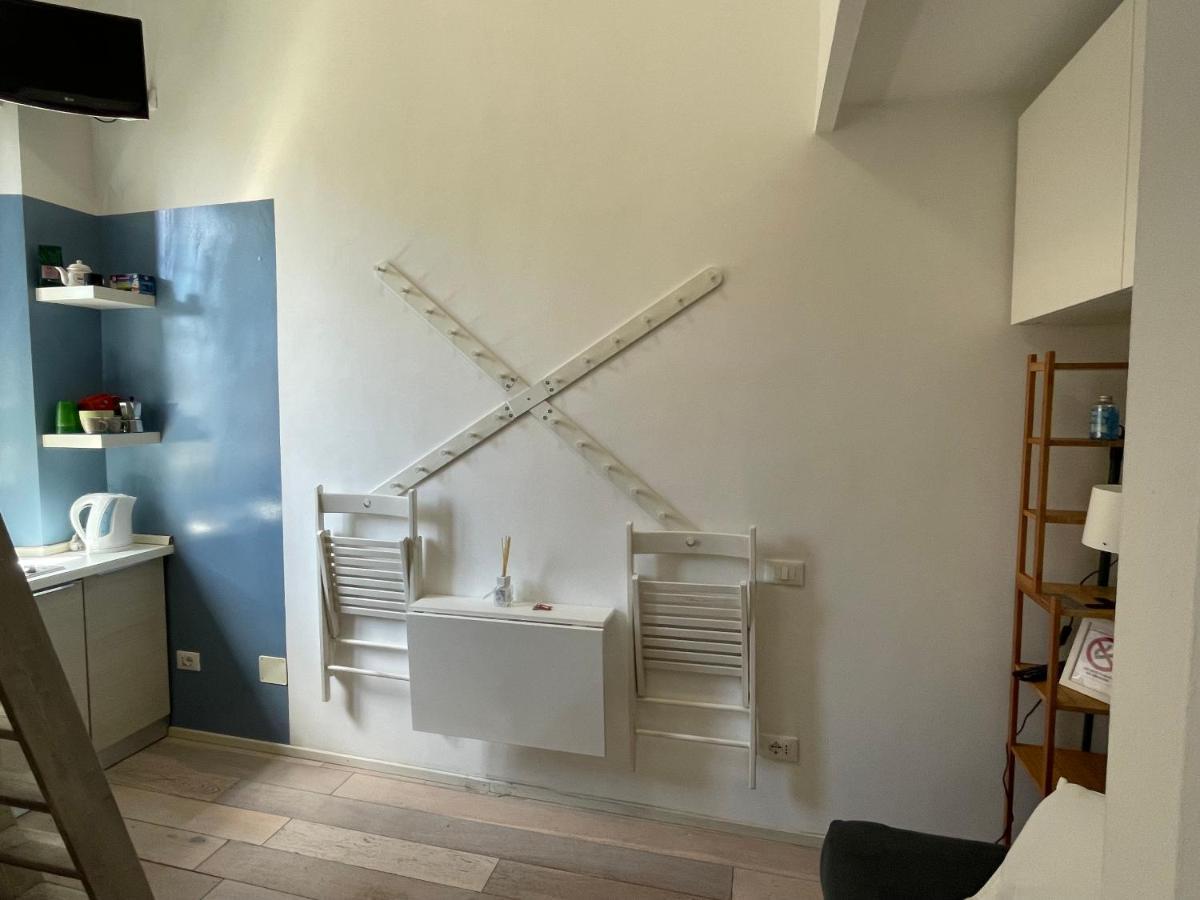 Piccolo Loft Sui Navigli Apartment Milan Luaran gambar